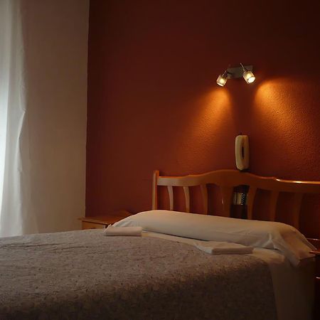 Hostal Fuencarral Kryse Madri Exterior foto