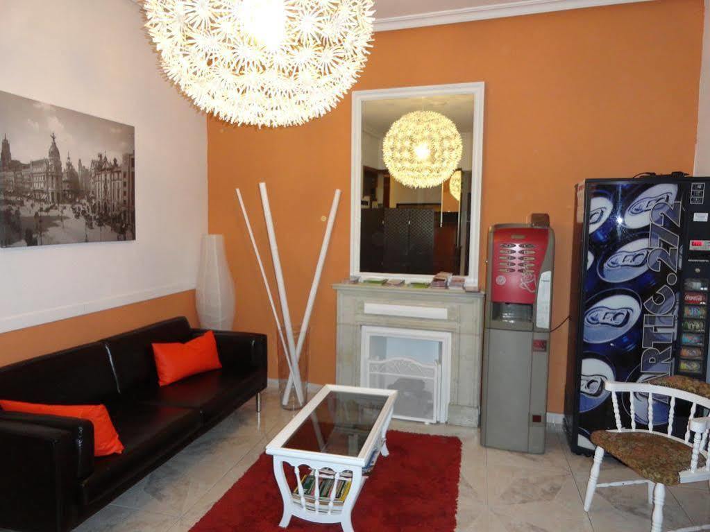 Hostal Fuencarral Kryse Madri Exterior foto