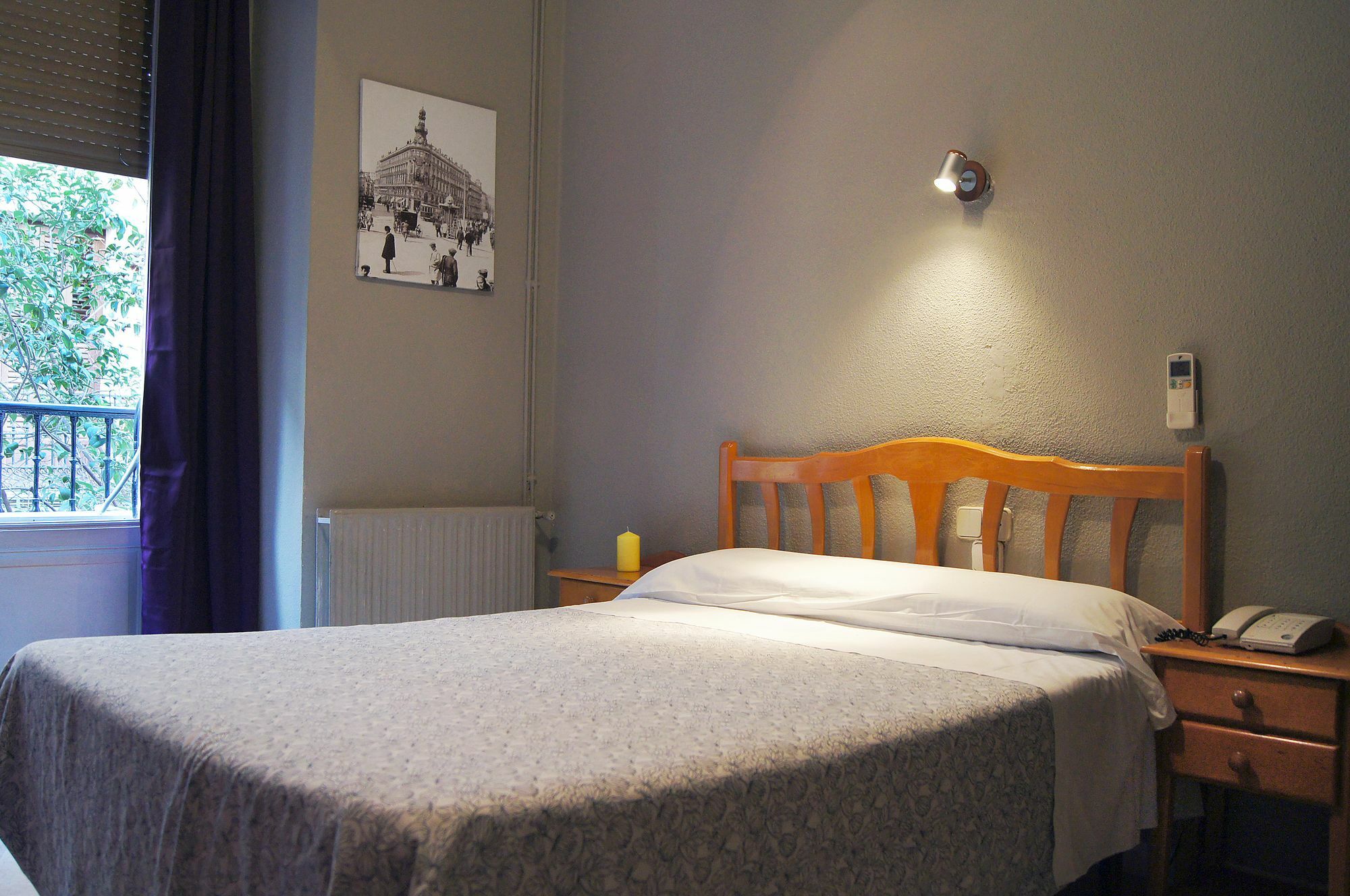 Hostal Fuencarral Kryse Madri Exterior foto